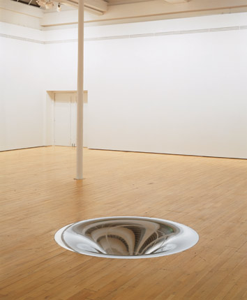 Anish Kapoor, Turning the World Inside Out II